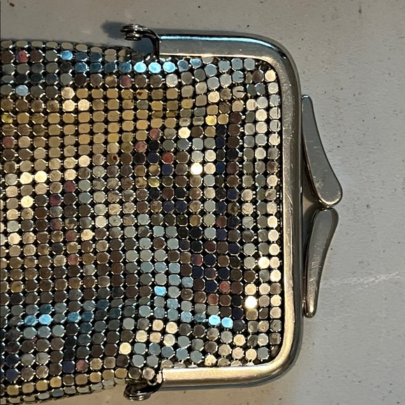 Whiting & Davis Silver Mesh Coin Purse - Picture 4 of 12